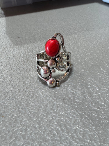 Red stone and silver embellishment ring - paparazzi